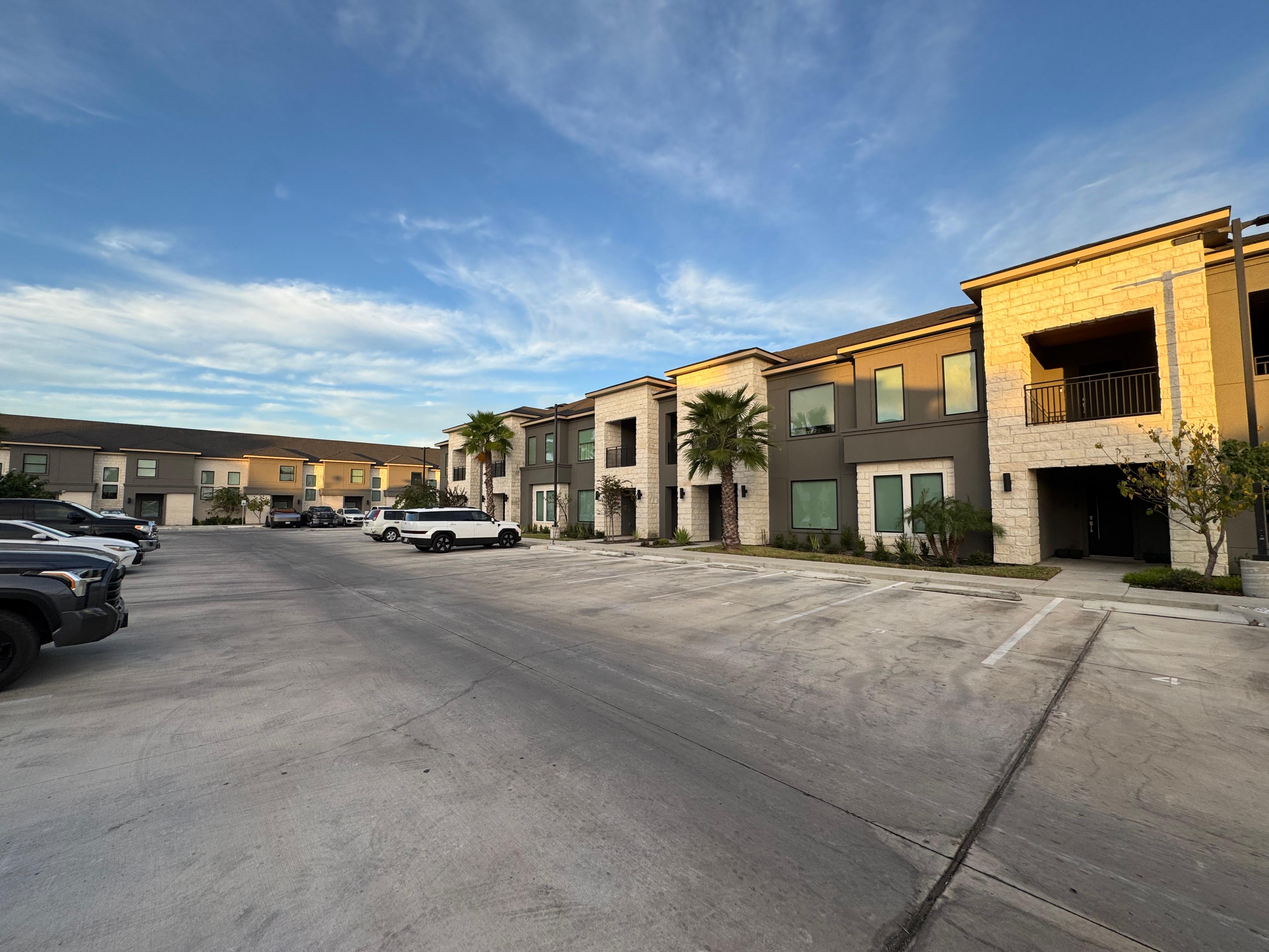 Modern Apartment Complex - Image 23