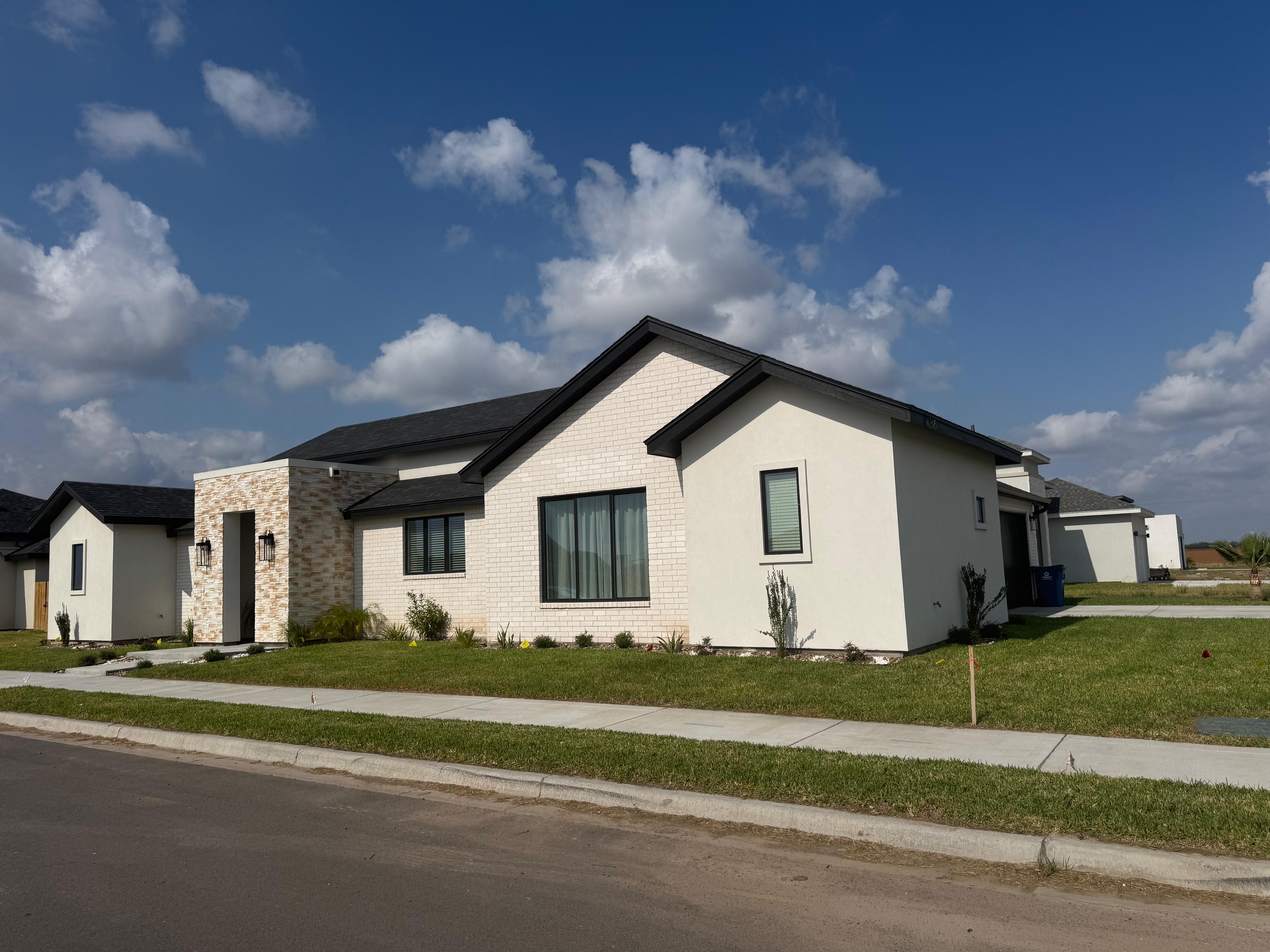 Textured Modern - Image 3